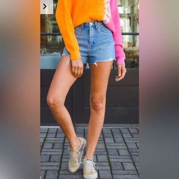 NWT BLANK NYC Women’s Cut Off Cruise Control Blue Jean Shorts - Size 29 - Picture 1 of 9